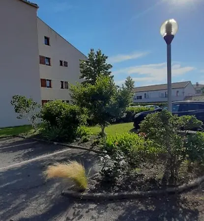 Apartment La Bigeonniere 1 Avec Piscine Proche Centre Saint-Jean-de-Monts